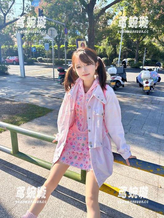观看0www..51，吃瓜的前奏和万种风情，绝对不止瓜了事！