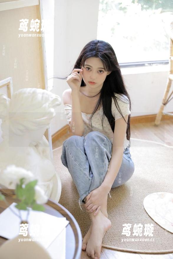 跟我一起观看51cgfun的今日大瓜，瓜皮也太厚了，掰不开了吧…