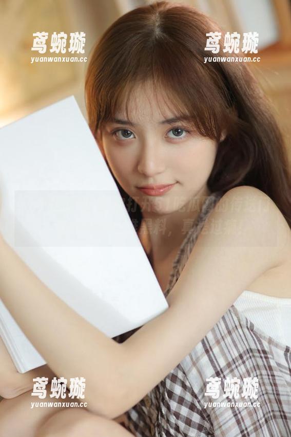 每次打开51吃瓜网的传送门，都能收获一堆黑料，真是过瘾！