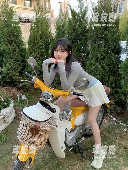 打开“91i吃瓜官网”，小心你的心情，被瓜味儿撩拨得心痒痒