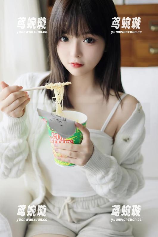 从“weile”到“heiliao.su”，八卦界的直达快线，你敢信？