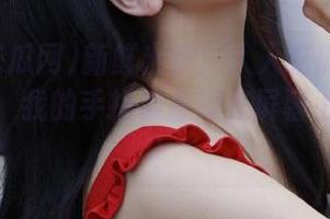 新鲜出炉！人人吃瓜网苹果版来袭，我的手指准备好在屏幕上舞蹈了！