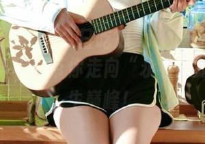 今日吃瓜51：新一代军训热舞，声称要带你走向“永不迷路”的人生巅峰！