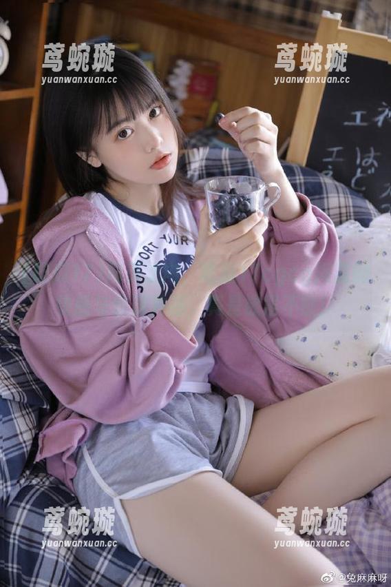 网页之内，吃瓜17cgcg揭露的快感与惊讶并存，真是欲罢不能！