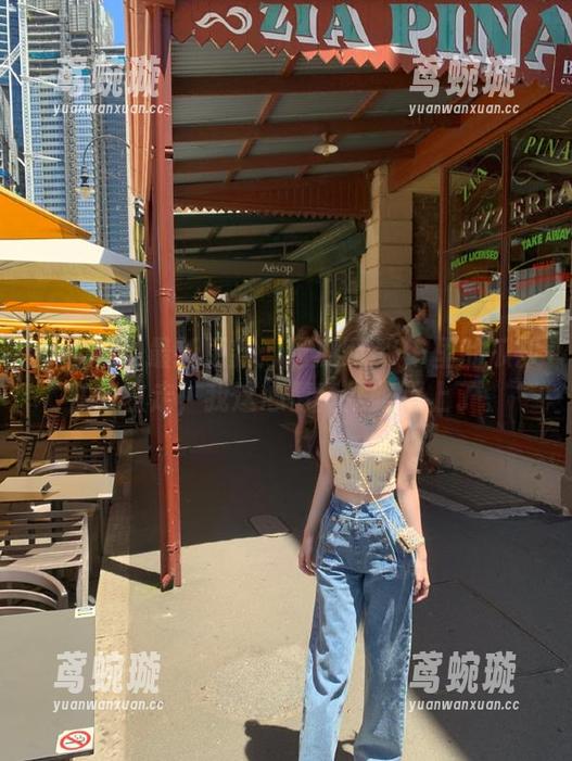 最新更新：吃瓜网APP里的瓜却在向左走，我这心情真是跟不上了。