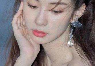 谁杀了我的八卦梦？吾爱91吃瓜网发布：打工人也能当评论员！