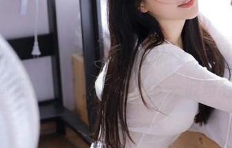 黑哥冲料又更新了，抖音上的那些奇葩挑战真是一波比一波奇怪啊…