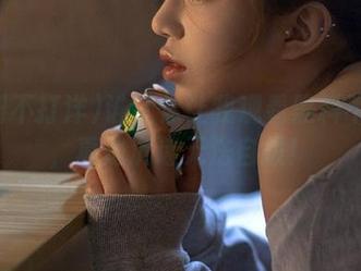 谁让你让我观看黑料不打洋，真是沉迷无法自拔！