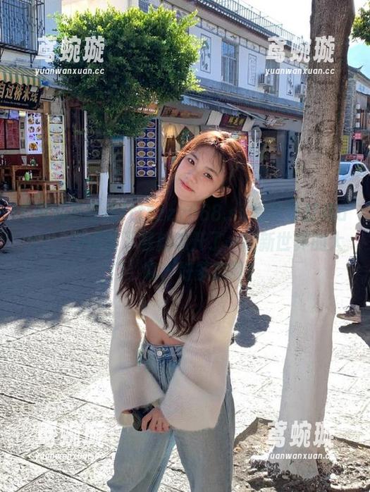 tttzzz668.su黑料不打烊app：安卓版下载就像开了一扇新世界的大门，瞧，好多瓜啊！