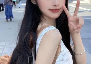 最新黑料社官网独家爆料，看完我仿佛成了职业吃瓜群众！