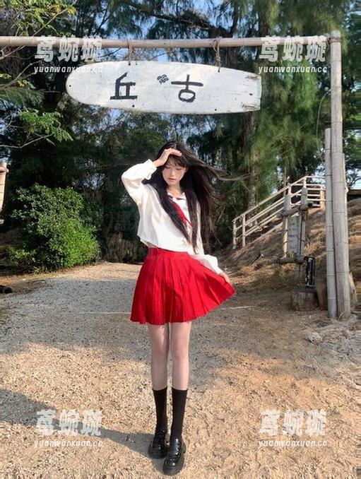 黑料社区在线？国产第二页的精彩瞬间，居然这么火！